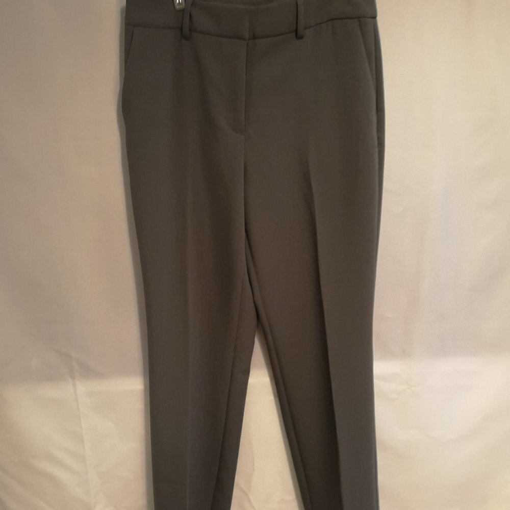 Hilary Radley Ladies Size 6 Dark Grey Straight Leg Zipper & Clasp Dress Pants